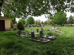 Cintorín Mojmírovce